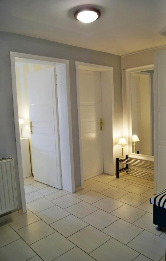 Iwona Pokoje Apartamenty Karwia Dış mekan fotoğraf