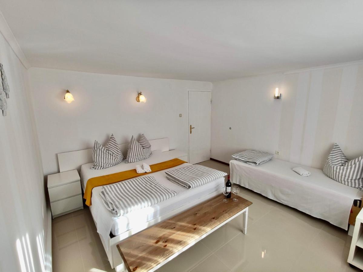 Iwona Pokoje Apartamenty Karwia Dış mekan fotoğraf