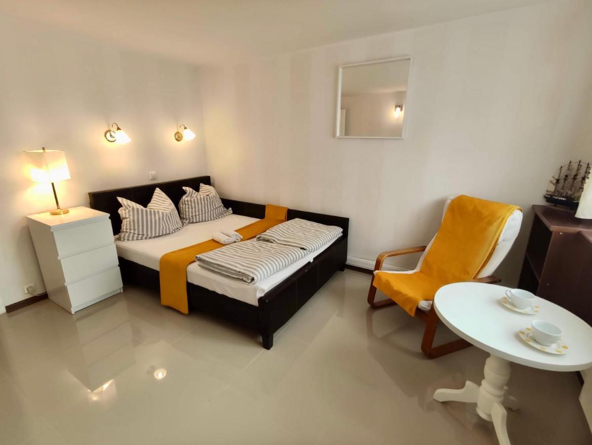 Iwona Pokoje Apartamenty Karwia Dış mekan fotoğraf