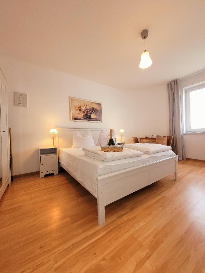 Iwona Pokoje Apartamenty Karwia Dış mekan fotoğraf