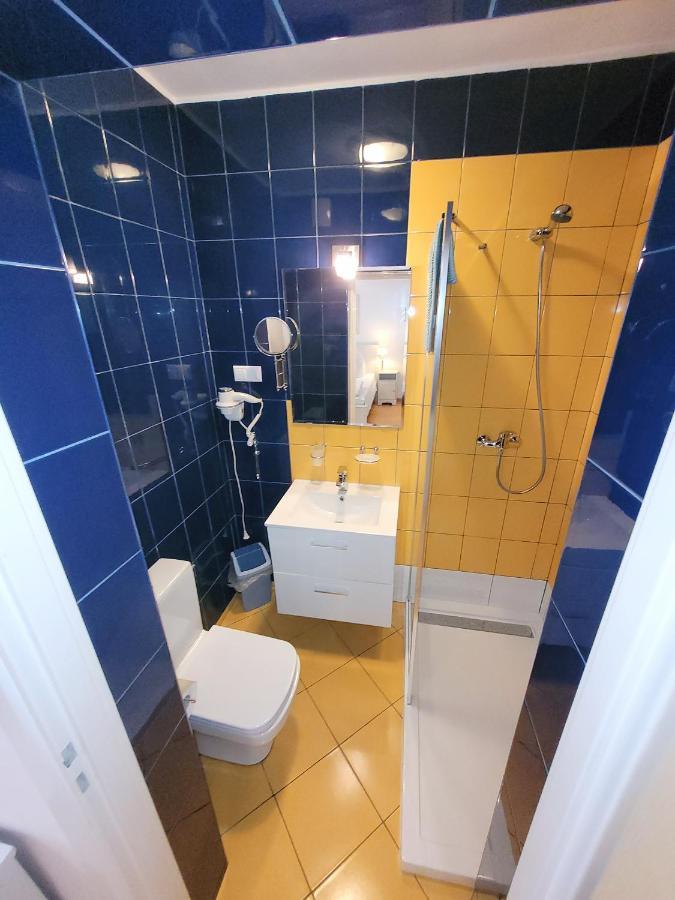 Iwona Pokoje Apartamenty Karwia Dış mekan fotoğraf