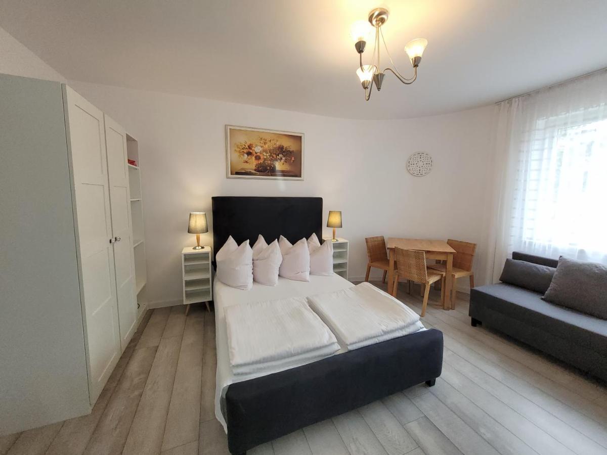 Iwona Pokoje Apartamenty Karwia Dış mekan fotoğraf