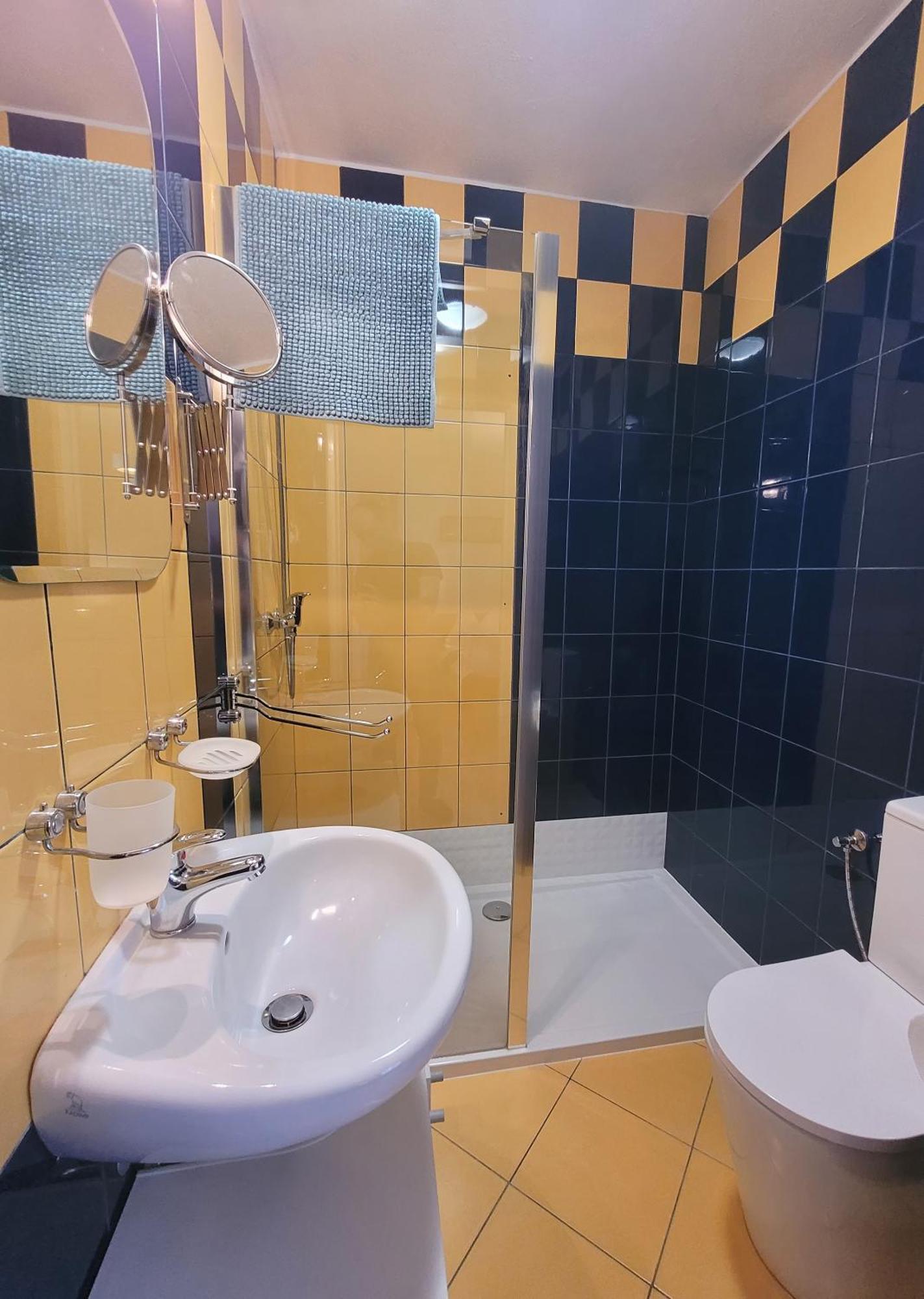 Iwona Pokoje Apartamenty Karwia Dış mekan fotoğraf